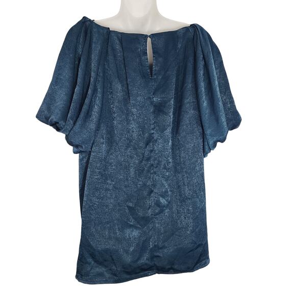 Umgee Plus Womens Blouse Short Balloon Sleeve Pleated Polyester Size 1X Green - Picture 2 of 9